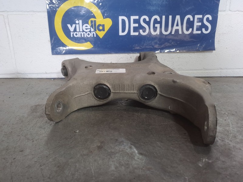 Recambio de brazo suspension inferior trasero derecho para bmw x5 (e70) 3.0d referencia OEM IAM    Recambio de brazo suspension inferior trasero derecho para bmw x5 (e70) 3.0d referencia OEM IAM