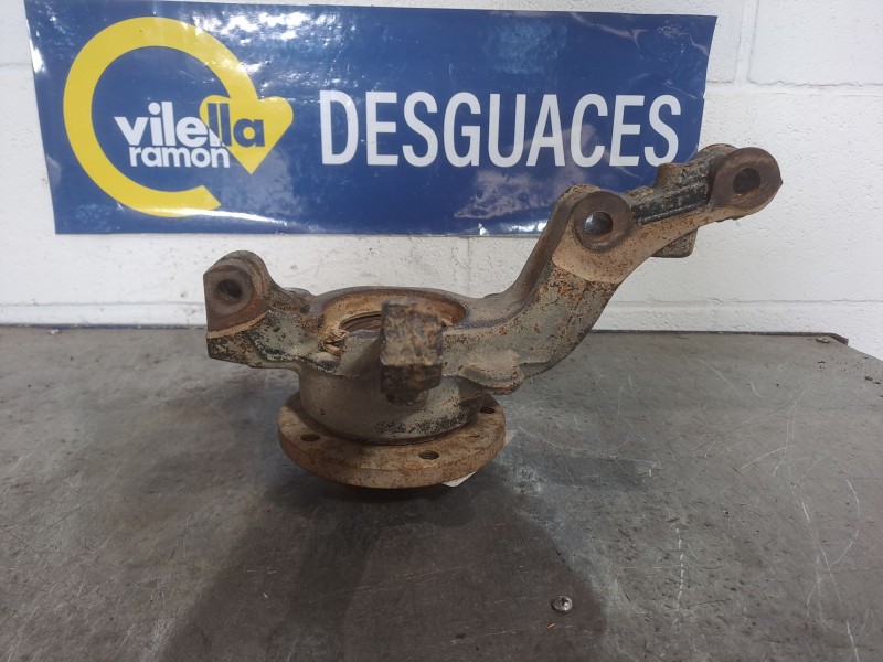 Recambio de mangueta delantera derecha para renault kangoo expression referencia OEM IAM 925M  