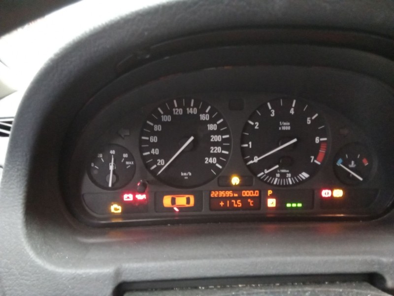 bmw x5 (e53) del año 2001