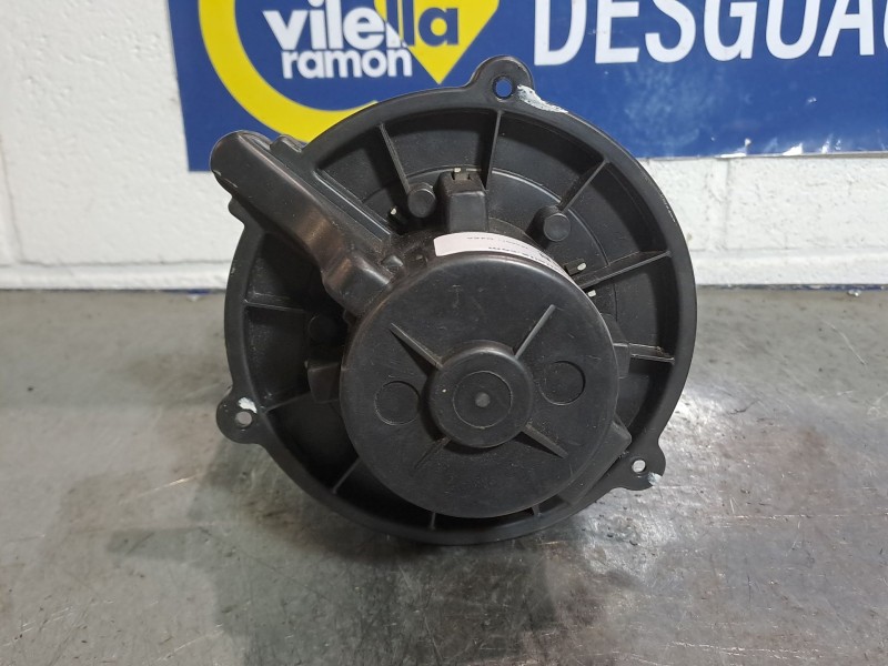 Recambio de motor calefaccion para kia cerato 2.0 ex crdi familiar (5-ptas.) referencia OEM IAM   