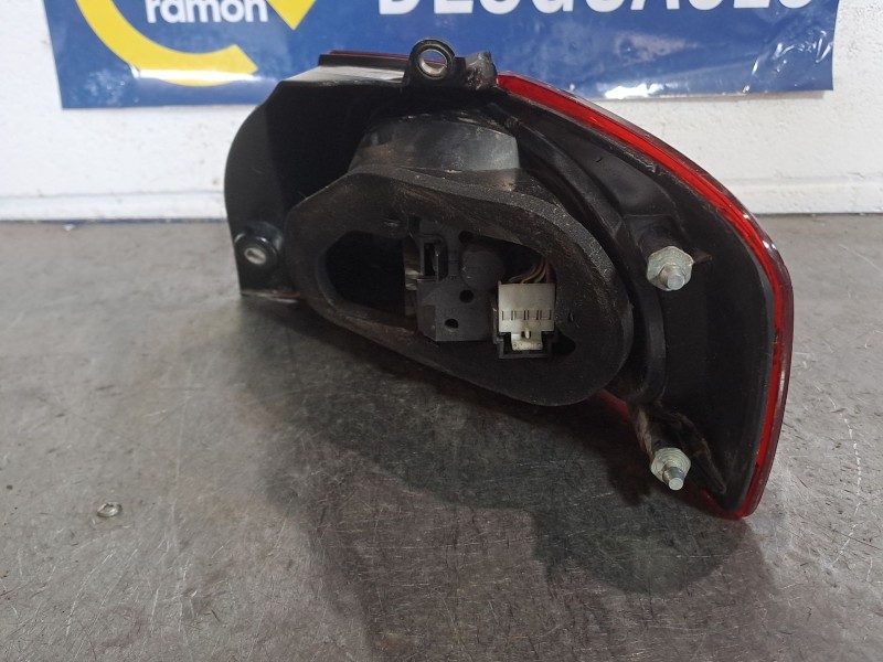 Recambio de piloto trasero izquierdo para fiat croma croma 1.9 td i.d. referencia OEM IAM    Recambio de piloto trasero izquierdo para fiat croma croma 1.9 td i.d. referencia OEM IAM