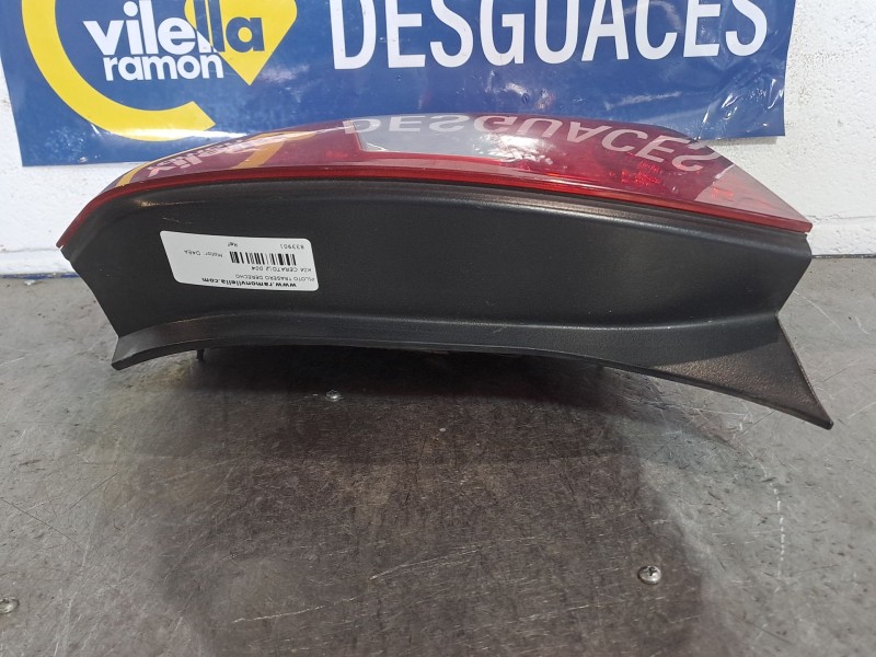 Recambio de piloto trasero derecho para kia cerato 2.0 ex crdi familiar (5-ptas.) referencia OEM IAM   