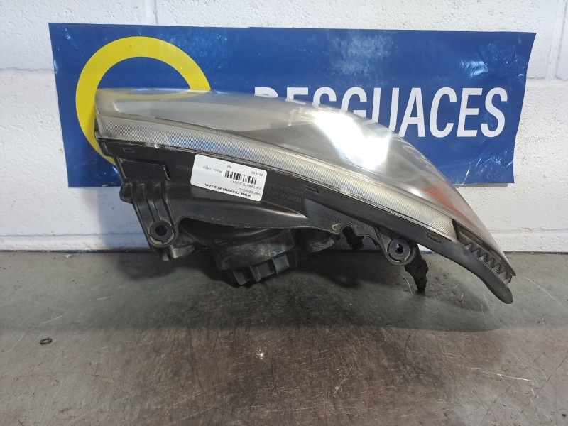 Recambio de faro derecho para kia cerato 2.0 ex crdi familiar (5-ptas.) referencia OEM IAM   