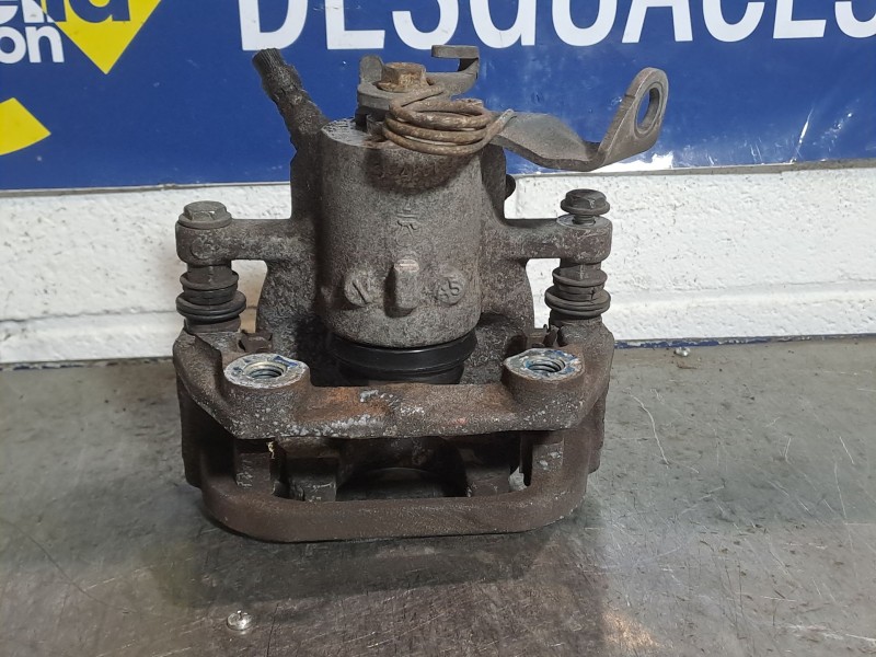 Recambio de pinza freno trasera izquierda para fiat croma croma 1.9 td i.d. referencia OEM IAM    Recambio de pinza freno trasera izquierda para fiat croma croma 1.9 td i.d. referencia OEM IAM