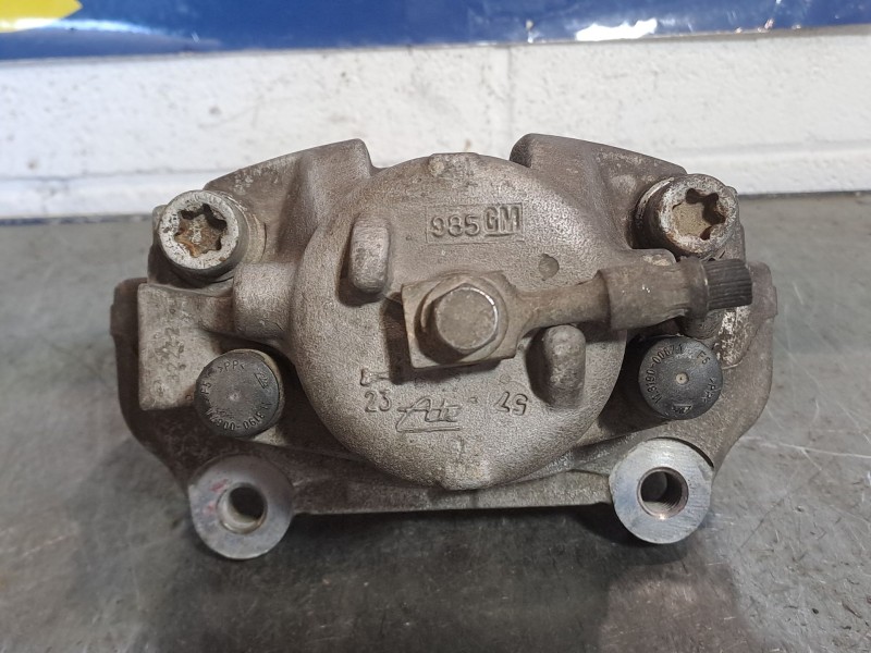 Recambio de pinza freno delantera derecha para fiat croma croma 1.9 td i.d. referencia OEM IAM    Recambio de pinza freno delantera derecha para fiat croma croma 1.9 td i.d. referencia OEM IAM