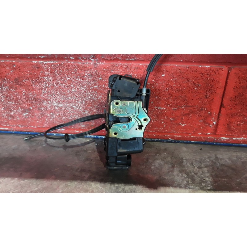 Recambio de cerra. puer. delantero izquierda para fiat stilo (192) 1.6 16v dynamic | 09.01 - 12.06 1.6 16v dynamic | 09.01 - 12.