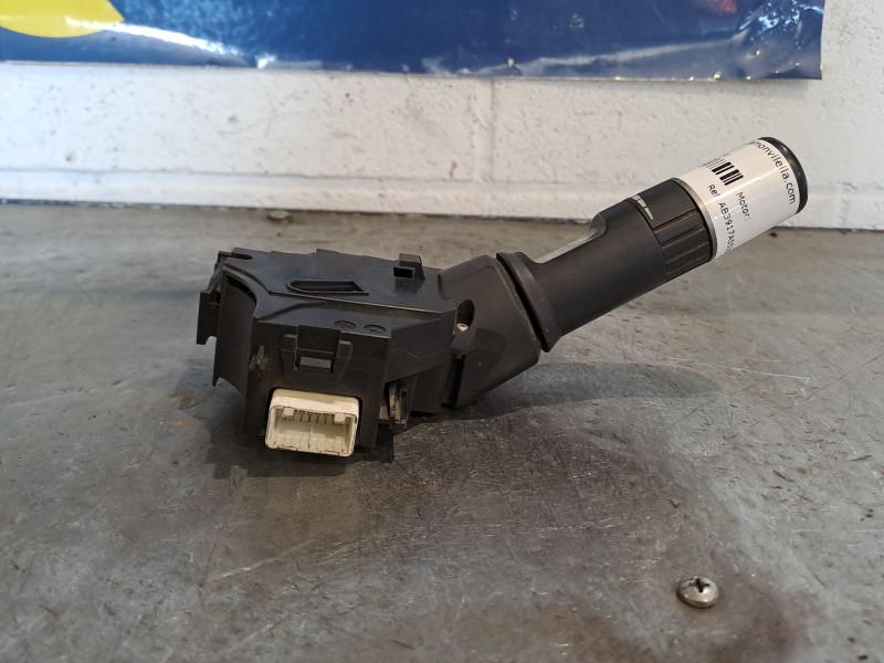 Recambio de mando limpia para ford ranger referencia OEM IAM AB3917A553BA   Recambio de mando limpia para ford ranger referencia OEM IAM AB3917A553BA