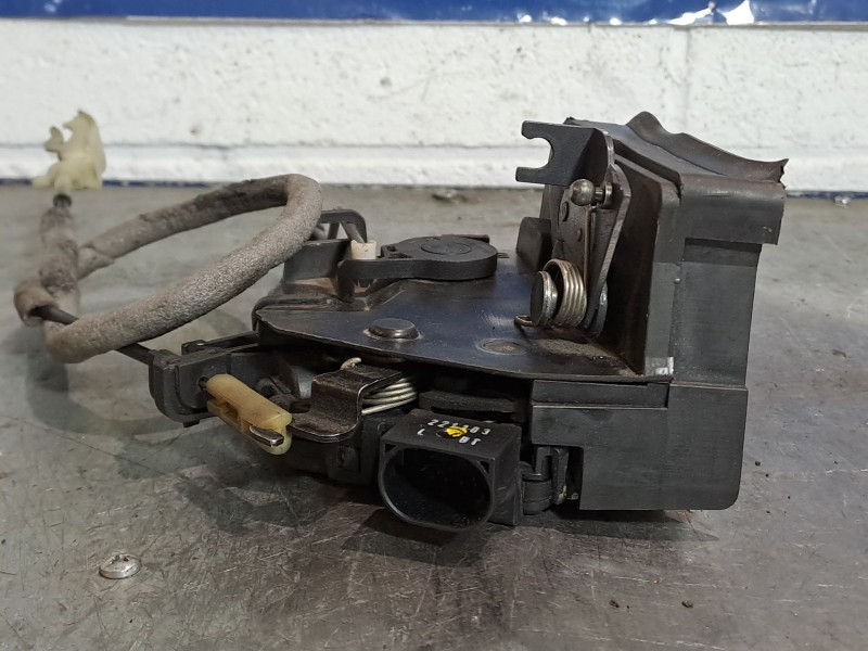 Recambio de cerradura puerta trasera izquierda para bmw x5 (e53) 3.0 24v cat referencia OEM IAM    Recambio de cerradura puerta trasera izquierda para bmw x5 (e53) 3.0 24v cat referencia OEM IAM