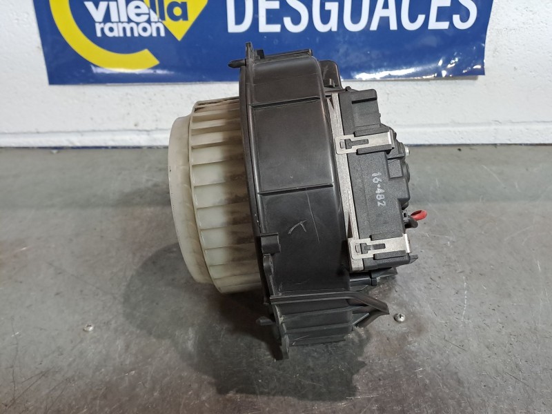 Recambio de motor calefaccion para audi a6 berlina (4f2) 3.0 v6 24v tdi referencia OEM IAM   