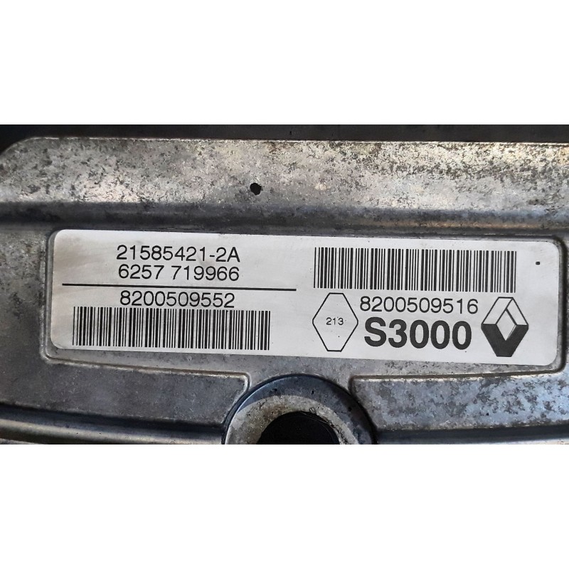 Recambio de centralita motor uce para renault megane ii classic berlina  | 0.03 - ...  | 0.03 - ... referencia OEM IAM 820050552