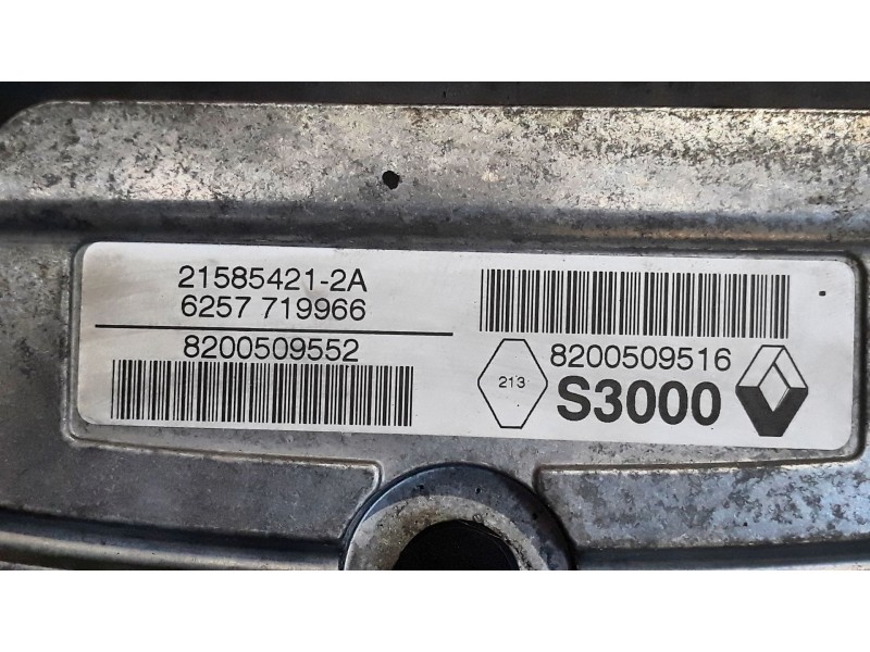Recambio de centralita motor uce para renault megane ii classic berlina  | 0.03 - ...  | 0.03 - ... referencia OEM IAM 820050552