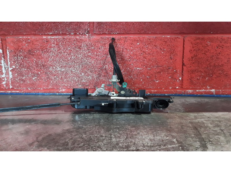 Recambio de cerra. puer. delantero izquierda para fiat stilo (192) 1.6 16v dynamic | 09.01 - 12.06 1.6 16v dynamic | 09.01 - 12.