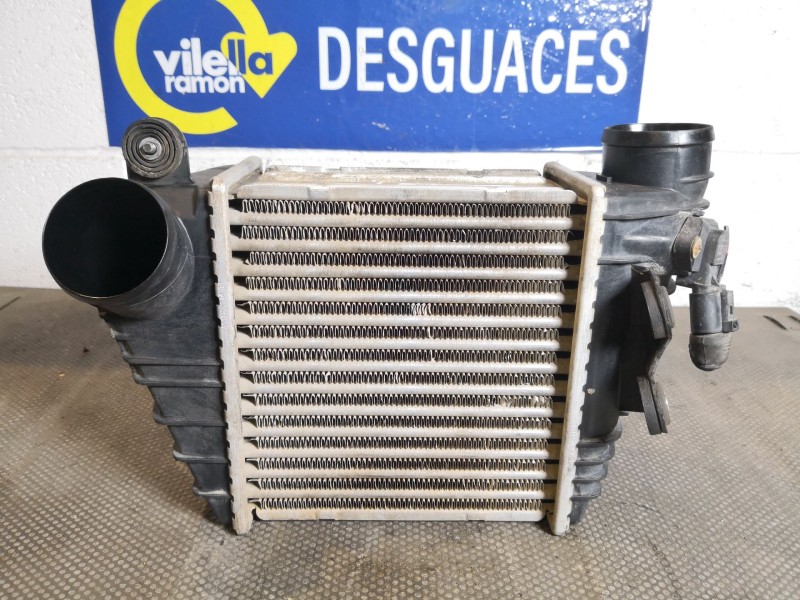 Recambio de intercooler para seat leon (1m1) signo referencia OEM IAM    Recambio de intercooler para seat leon (1m1) signo referencia OEM IAM