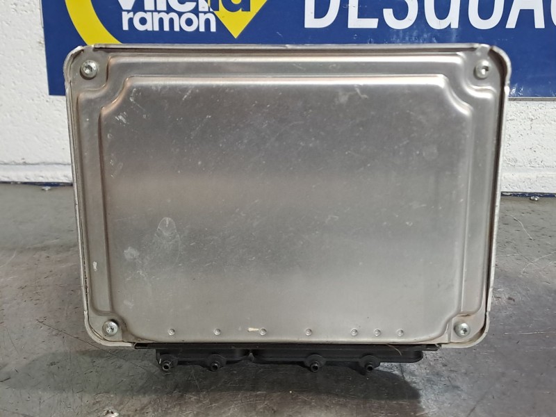 Recambio de centralita motor uce para seat arosa 1.4 signo referencia OEM IAM 0261207678  