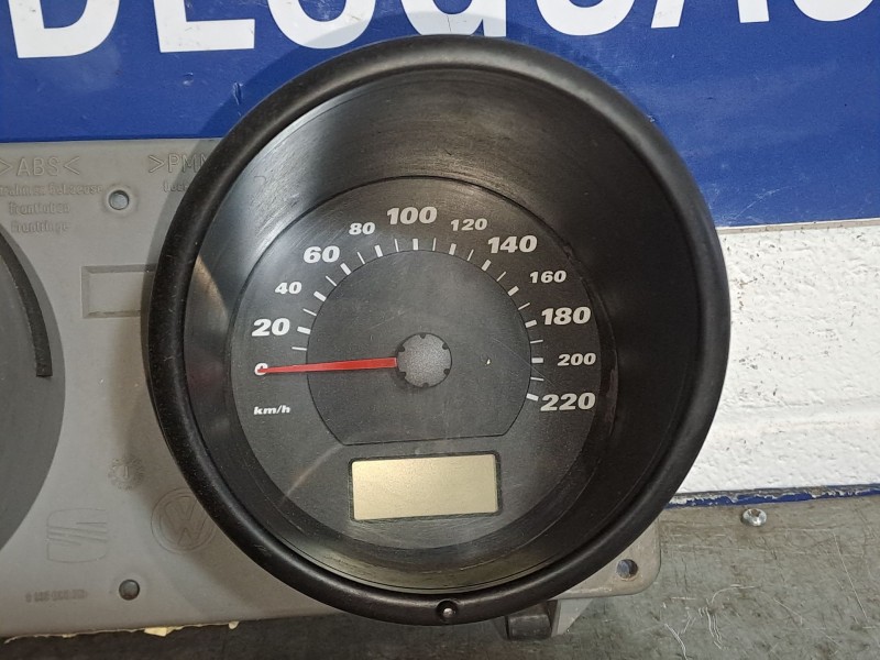 Recambio de cuadro instrumentos para seat arosa 1.4 signo referencia OEM IAM 6H0920800A  