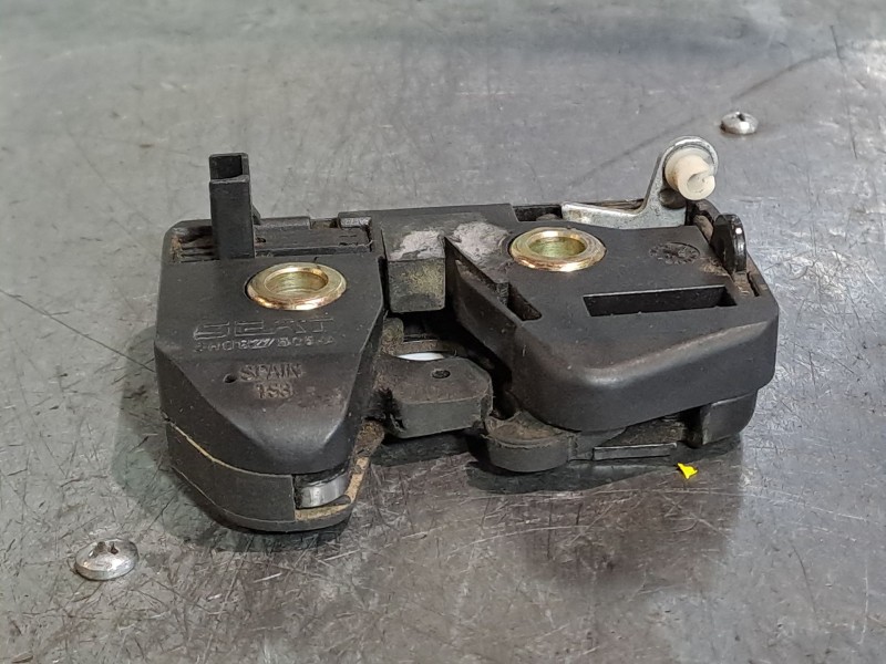 Recambio de cerradura maletero porton para seat arosa 1.4 signo referencia OEM IAM   