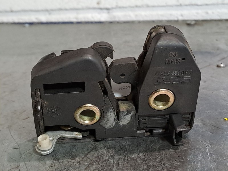 Recambio de cerradura maletero porton para seat arosa 1.4 signo referencia OEM IAM   