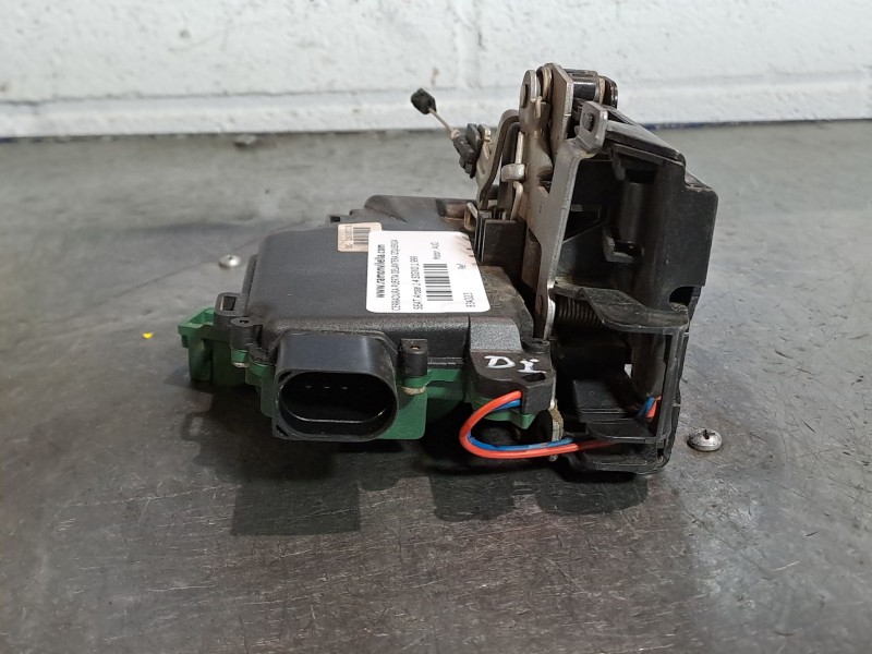 Recambio de cerradura puerta delantera izquierda para seat arosa 1.4 signo referencia OEM IAM 6X1837013C  