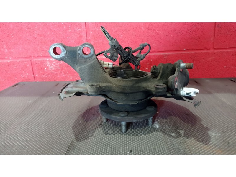Recambio de mangueta delantera derecha para toyota corolla verso (r1)  | 0.04 - 0.09  | 0.04 - 0.09 referencia OEM IAM   