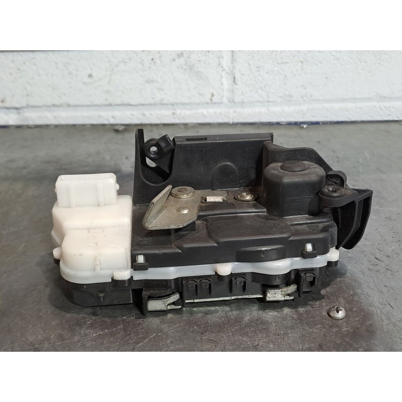 Recambio de cerradura puerta trasera derecha para citroen xsara berlina 1.6 16v chrono | 01.01 - ... 1.6 16v chrono | 01.01 - ..