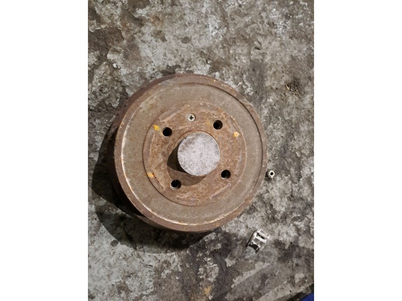 Recambio de tambor freno trasero para seat ibiza (6k1) 1.9 sdi referencia OEM IAM    Recambio de tambor freno trasero para seat ibiza (6k1) 1.9 sdi referencia OEM IAM