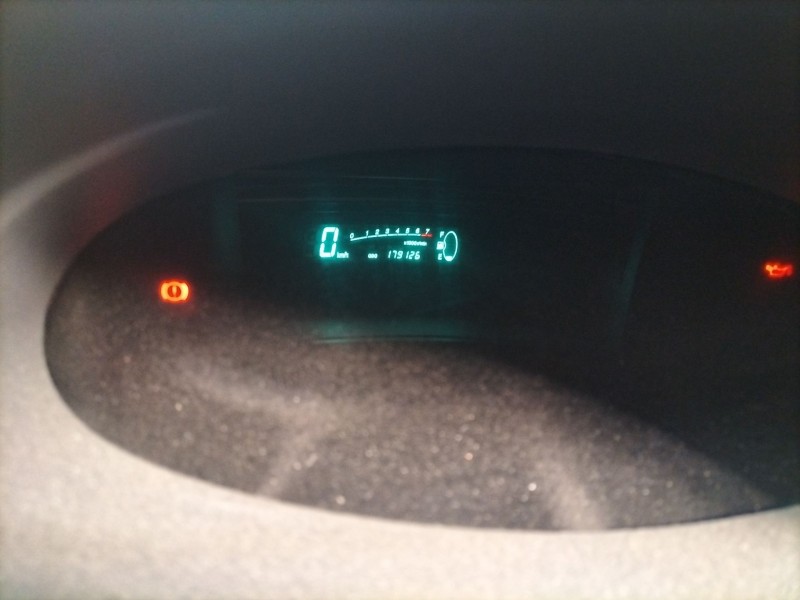 toyota yaris (ncp1/nlp1/scp1) del año 2023