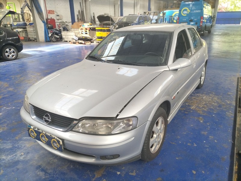 opel vectra b caravan del año 2001