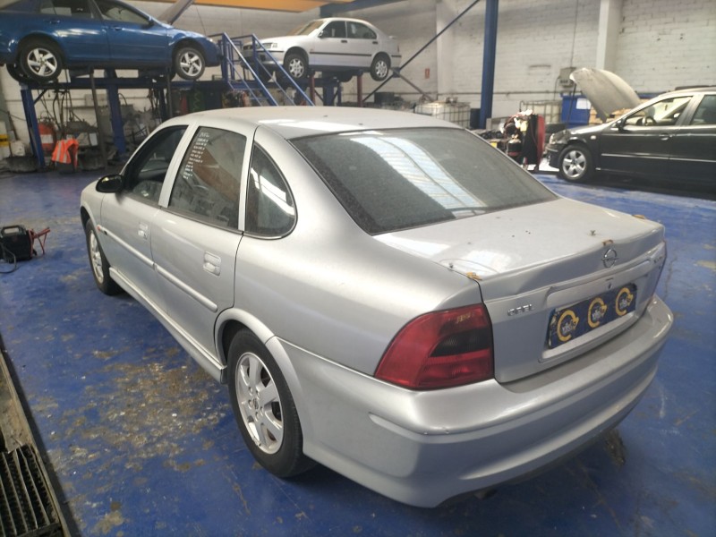 opel vectra b caravan del año 2001