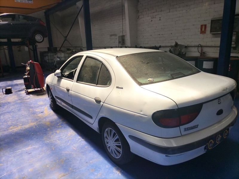 renault megane i classic (la0) del año 1998