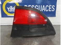 Recambio de piloto porton derecho para renault megane i classic (la0) 1.6 e (la0f, la0s) referencia OEM IAM   