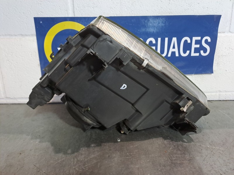 Recambio de faro derecho para renault megane i classic (la0) 1.6 e (la0f, la0s) referencia OEM IAM   