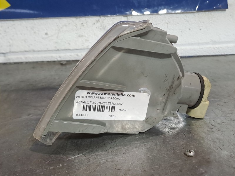 Recambio de piloto delantero derecho para renault 19 (b/c/l53) 1.8 referencia OEM IAM   