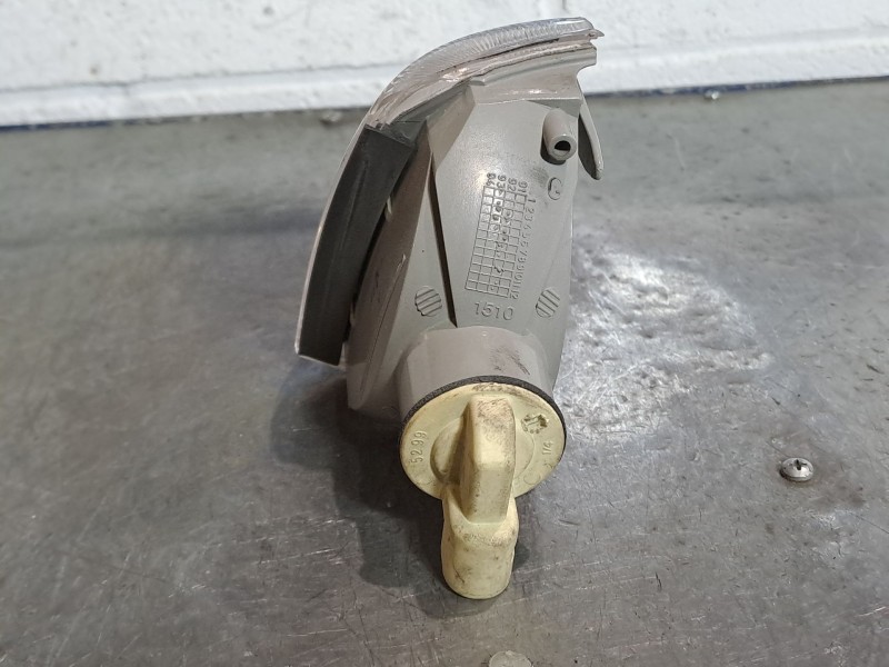 Recambio de piloto delantero izquierdo para renault 19 (b/c/l53) 1.8 referencia OEM IAM   