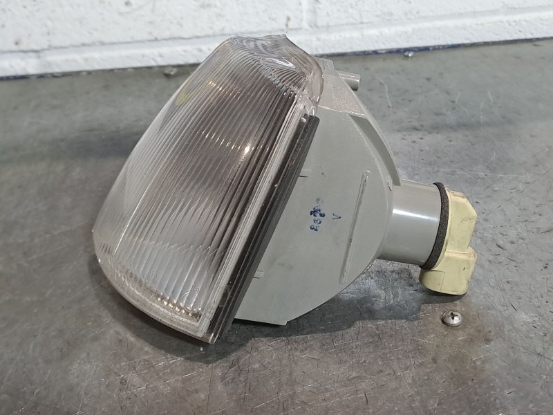 Recambio de piloto delantero izquierdo para renault 19 (b/c/l53) 1.8 referencia OEM IAM   