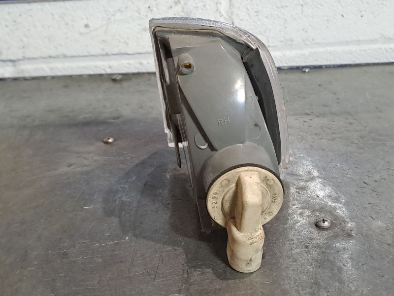 Recambio de piloto delantero derecho para renault r19 r19 1.9d rl referencia OEM IAM    Recambio de piloto delantero derecho para renault r19 r19 1.9d rl referencia OEM IAM