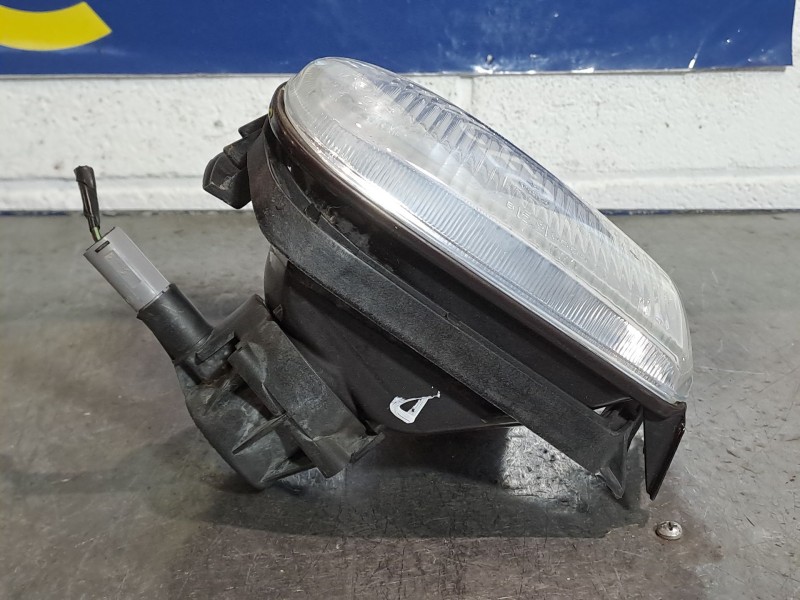 Recambio de faro antiniebla derecho para renault 19 (b/c/l53) 1.8 referencia OEM IAM   