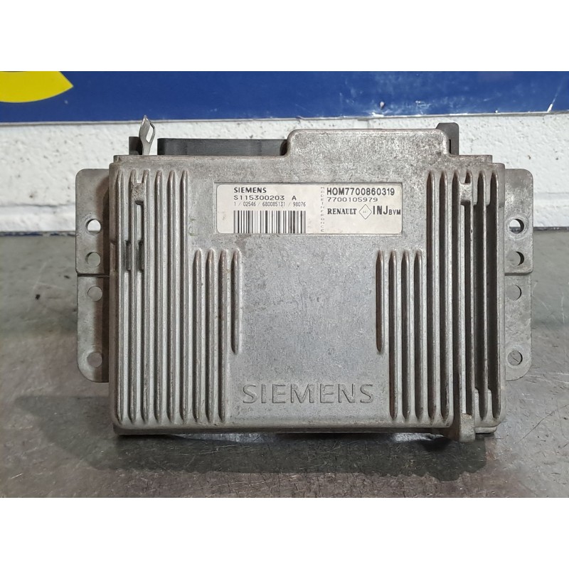Recambio de centralita motor uce para renault megane i classic (la0) 1.6 e (la0f, la0s) referencia OEM IAM S115300203A  