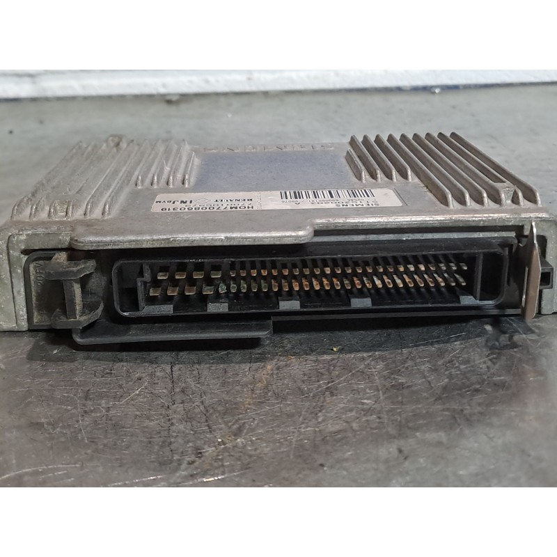 Recambio de centralita motor uce para renault megane i classic (la0) 1.6 e (la0f, la0s) referencia OEM IAM S115300203A   Recambio de centralita motor uce para renault megane i classic (la0) 1.6 e (la0f, la0s) referencia OEM IAM S115300203A