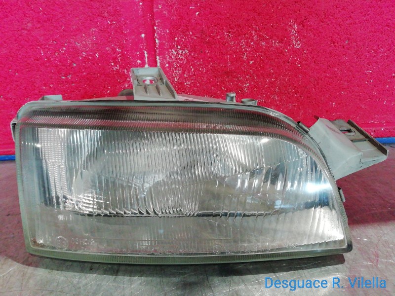 Recambio de faro derecho para fiat punto berlina (176) td 60 s | 04.97 - 12.99 td 60 s | 04.97 - 12.99 referencia OEM IAM   