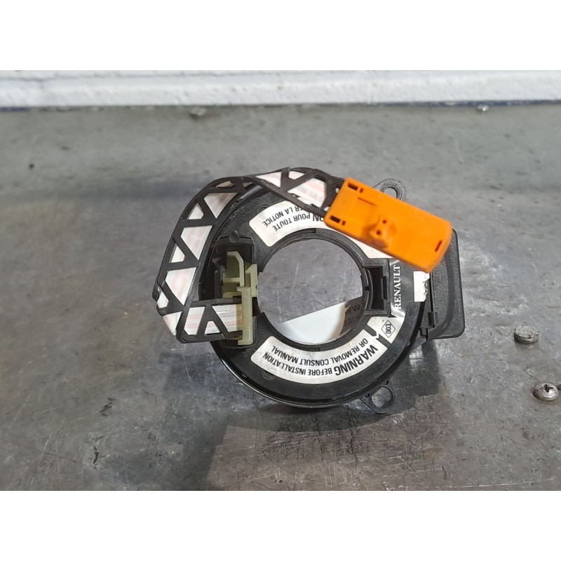 Recambio de anillo airbag para renault megane i classic (la0) 1.6 e (la0f, la0s) referencia OEM IAM   