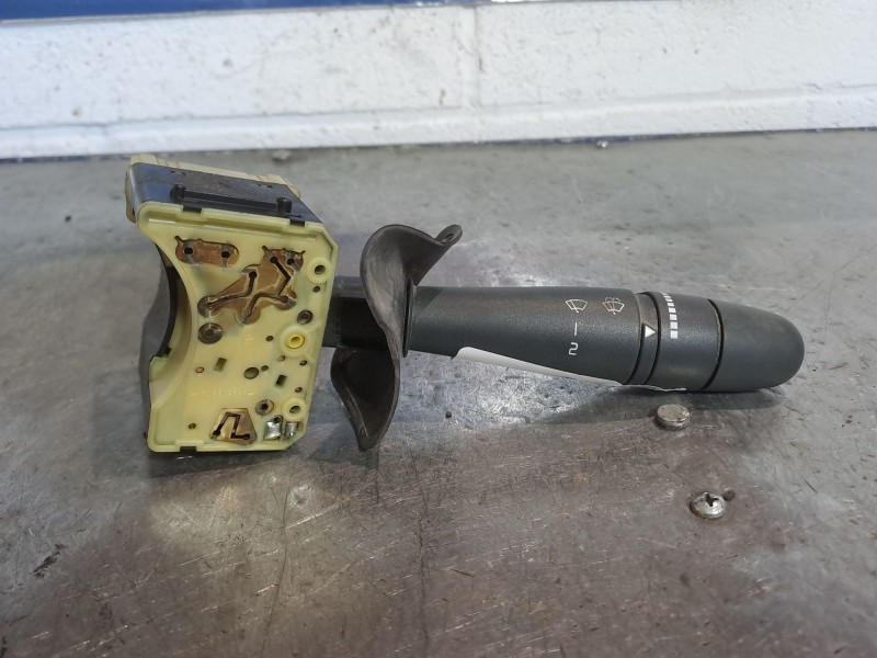 Recambio de mando limpia para renault megane i classic (la0) 1.6 e (la0f, la0s) referencia OEM IAM   