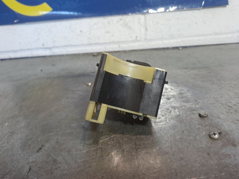 Recambio de mando limpia para renault megane i classic (la0) 1.6 e (la0f, la0s) referencia OEM IAM   