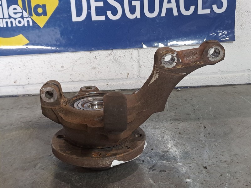 Recambio de mangueta delantera derecha para renault 19 (b/c/l53) 1.8 referencia OEM IAM   