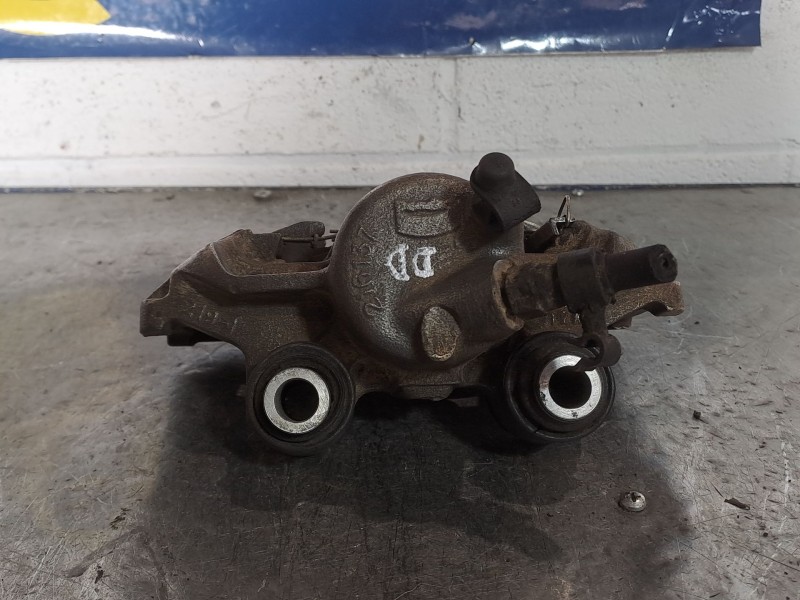 Recambio de pinza freno delantera derecha para renault r19 r19 1.9d rl referencia OEM IAM    Recambio de pinza freno delantera derecha para renault r19 r19 1.9d rl referencia OEM IAM