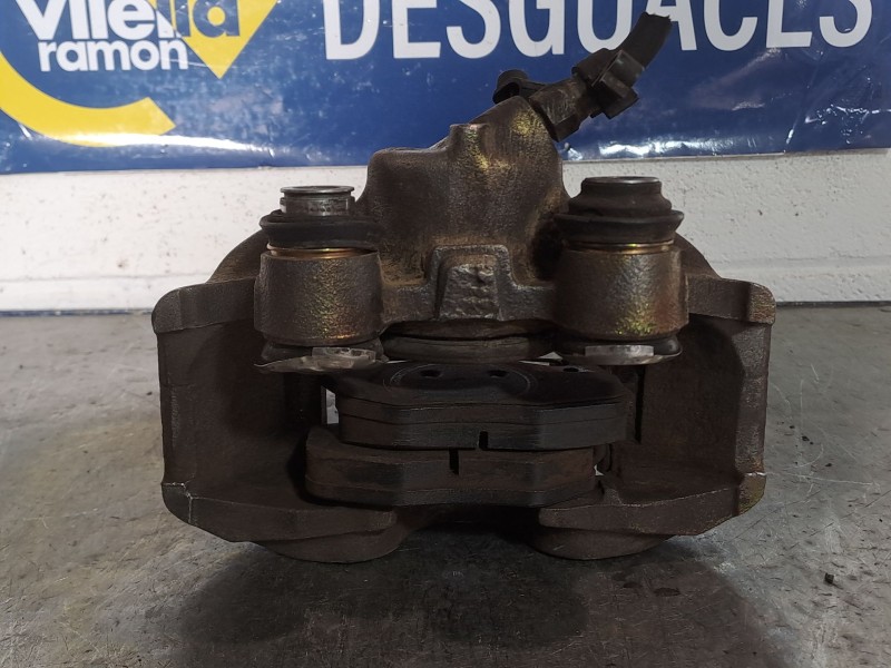 Recambio de pinza freno delantera derecha para renault r19 r19 1.9d rl referencia OEM IAM    Recambio de pinza freno delantera derecha para renault r19 r19 1.9d rl referencia OEM IAM