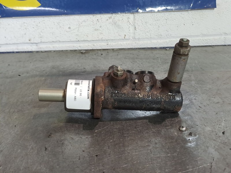 Recambio de bomba freno para seat ibiza (6k) básico | 10.96 - 12.97 básico | 10.96 - 12.97 referencia OEM IAM    Recambio de bomba freno para seat ibiza (6k) básico | 10.96 - 12.97 básico | 10.96 - 12.97 referencia OEM IAM