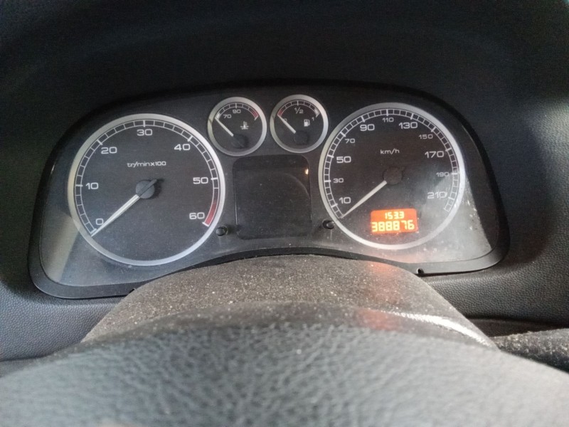 peugeot 307 (s1) 2.0 hdi cat | 0.01 - 0.05 del año 2001