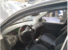 ford focus 1.6 ghia del año 2000 2
