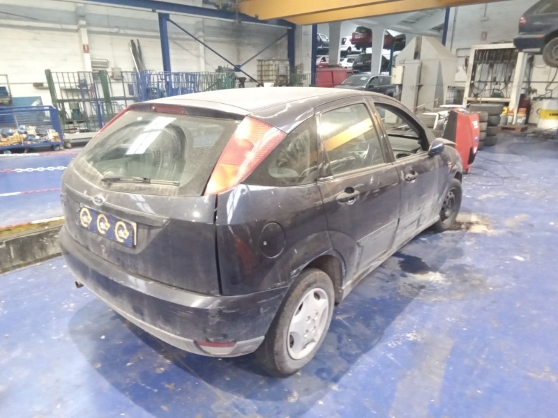 ford focus 1.6 ghia del año 2000