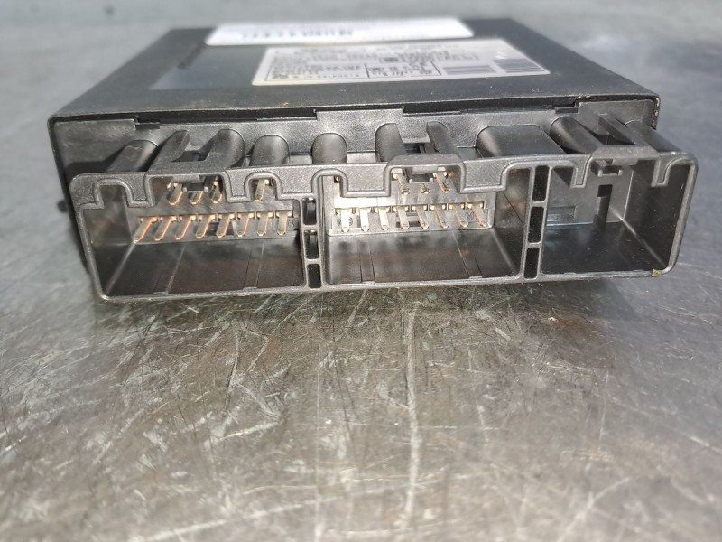 Recambio de centralita confort para ford focus 1.6 ghia referencia OEM IAM 5WK47230D  